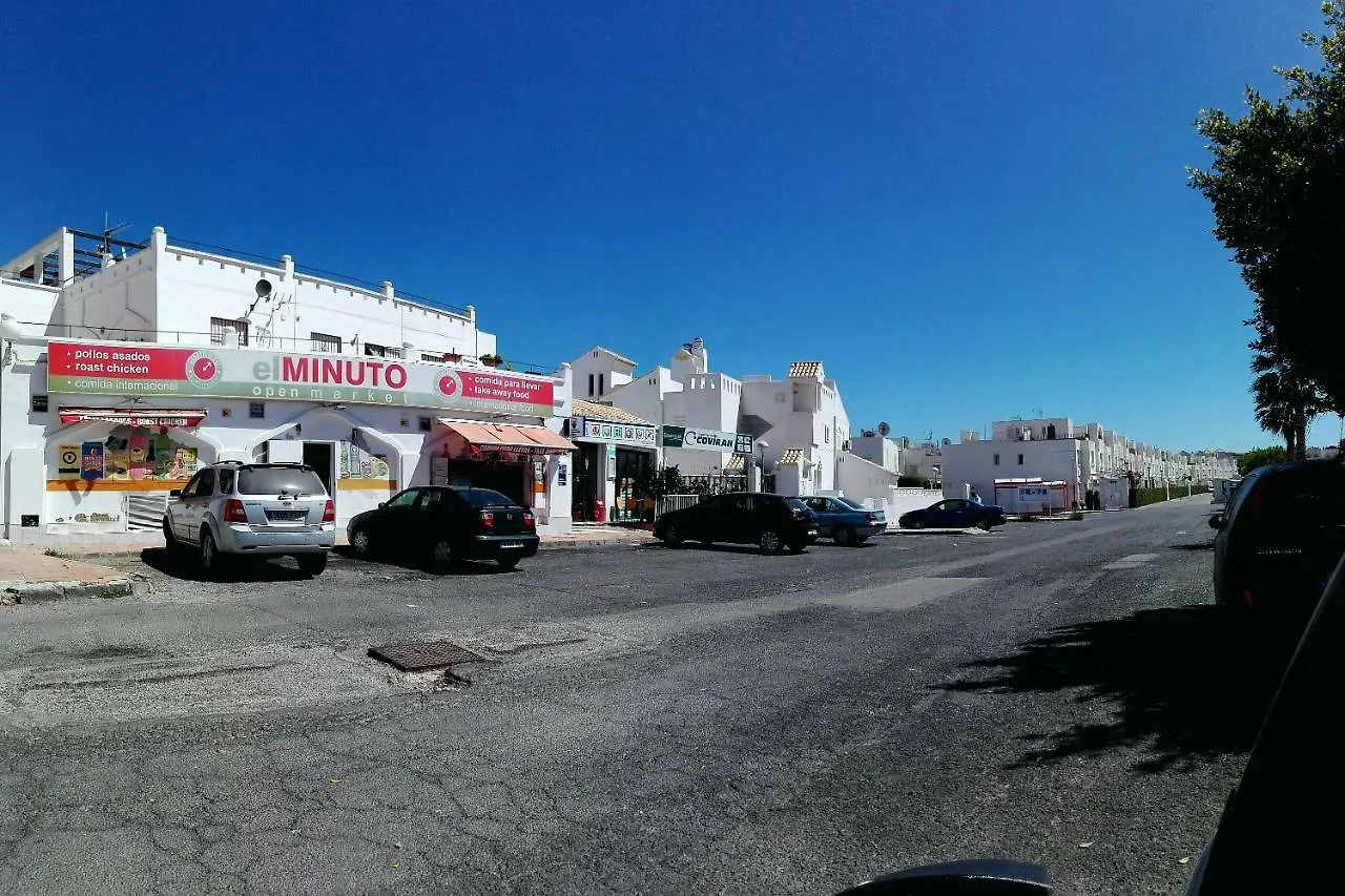Pueblo Laguna 7 Vera 0*,
